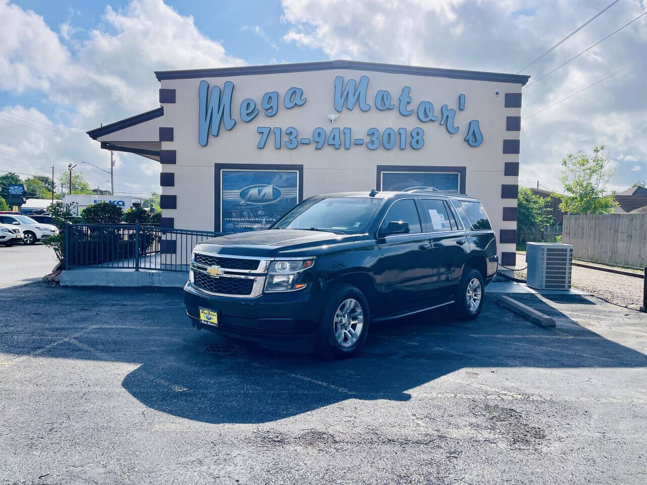 2017 CHEVROLET Tahoe