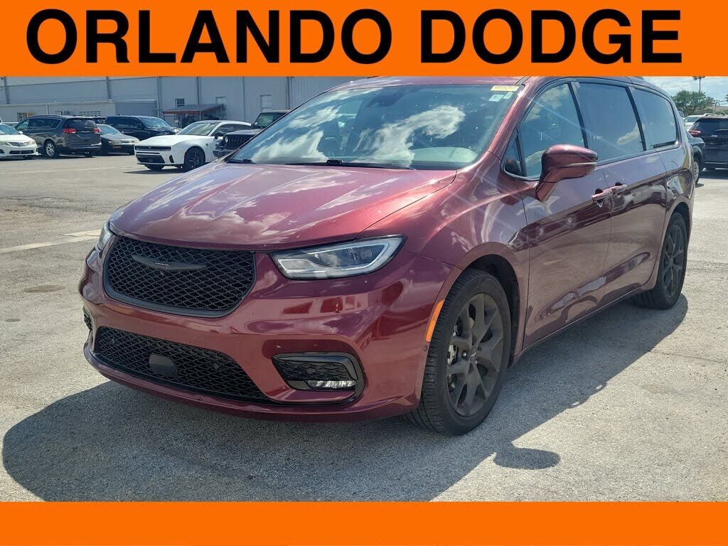 2021 CHRYSLER Pacifica