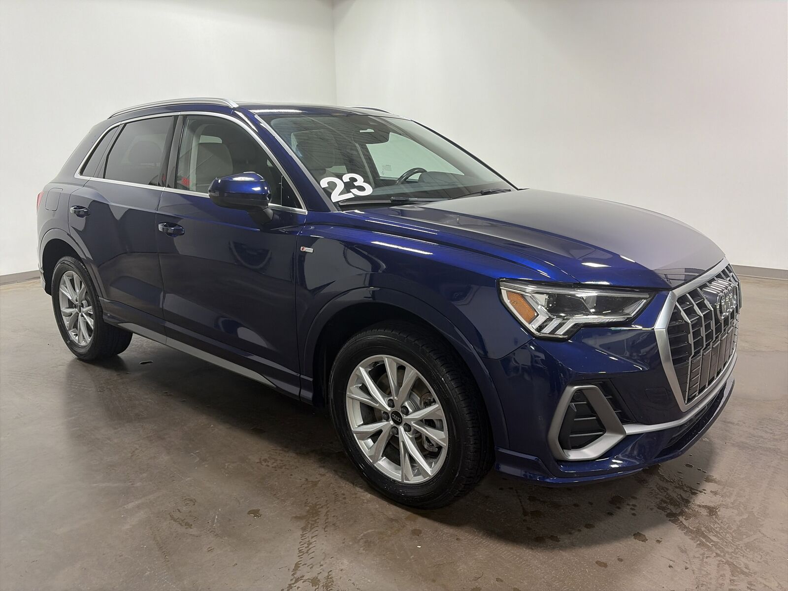 2023 Audi Q3