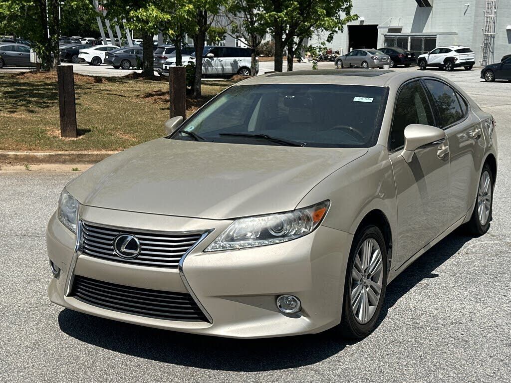 2013 LEXUS ES