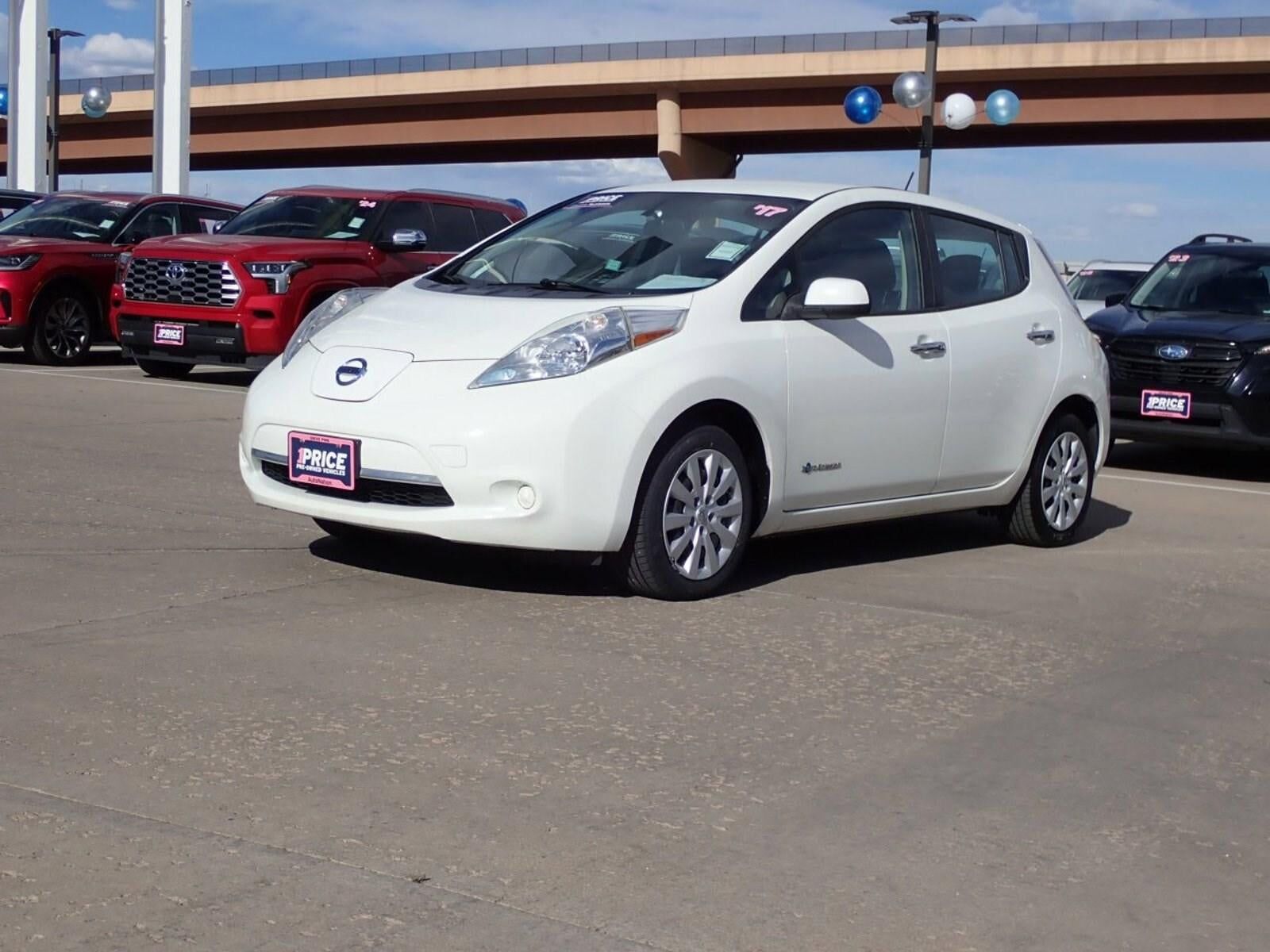 2017 NISSAN Leaf