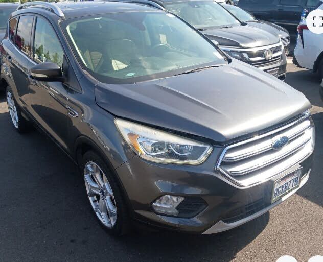 2018 FORD Escape