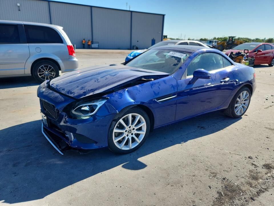 2018 MERCEDES-BENZ SLC-Class