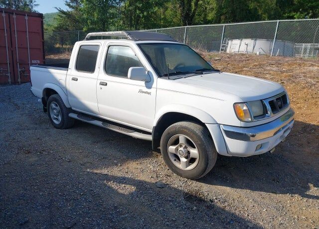 2000 NISSAN Frontier