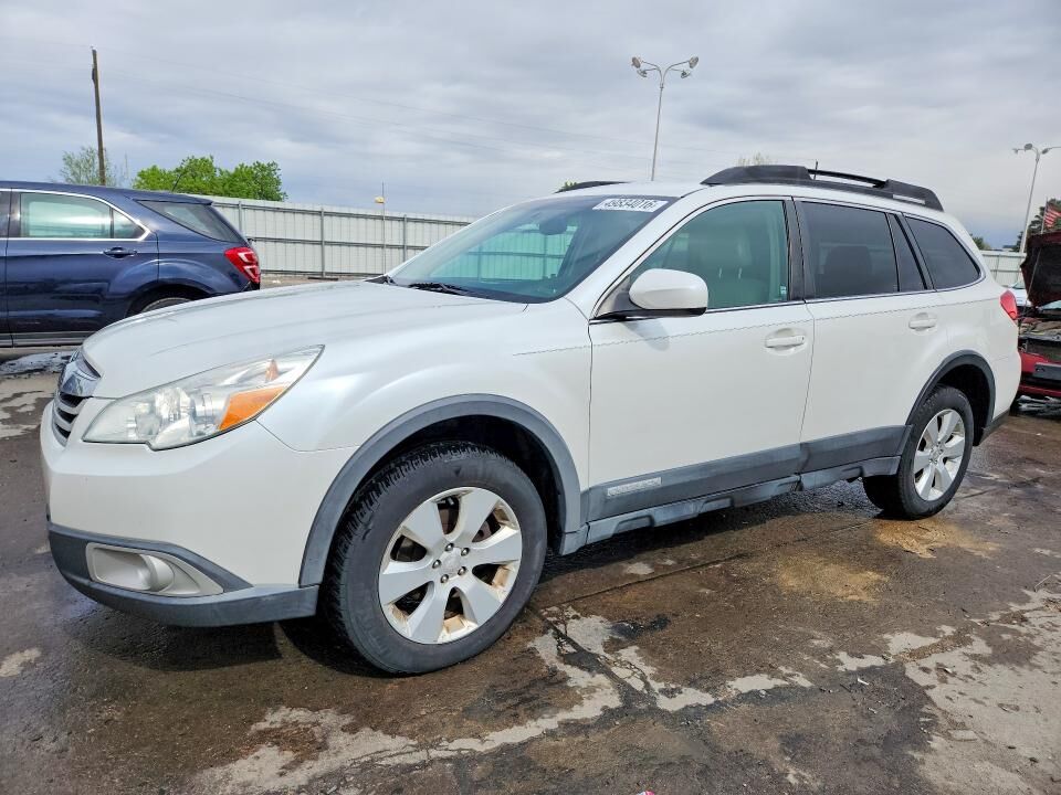 2010 SUBARU Outback