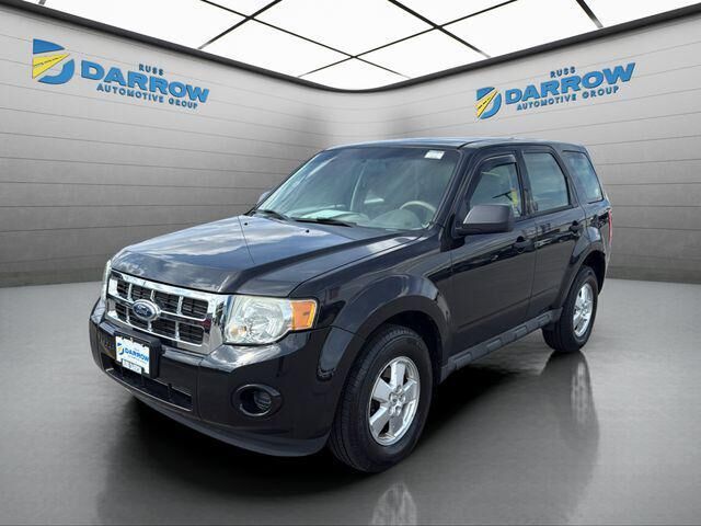 2011 FORD Escape
