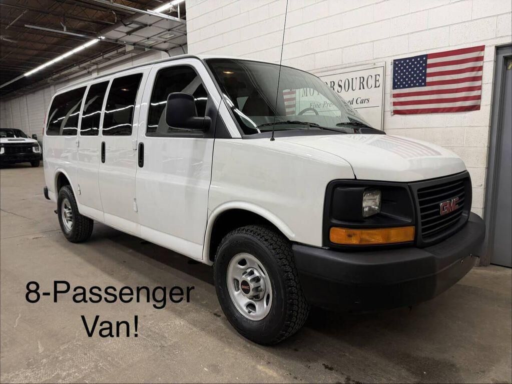 2010 GMC Savana