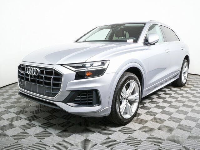 2022 AUDI Q8
