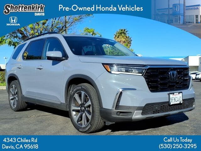2023 HONDA Pilot