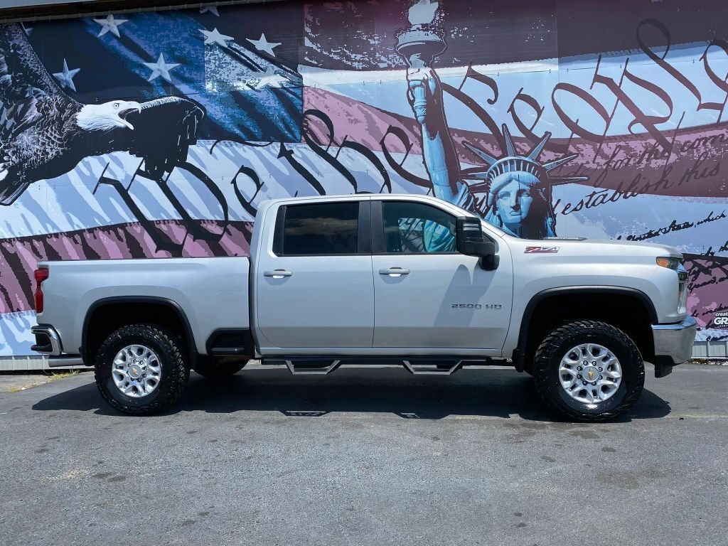 2022 CHEVROLET Silverado HD