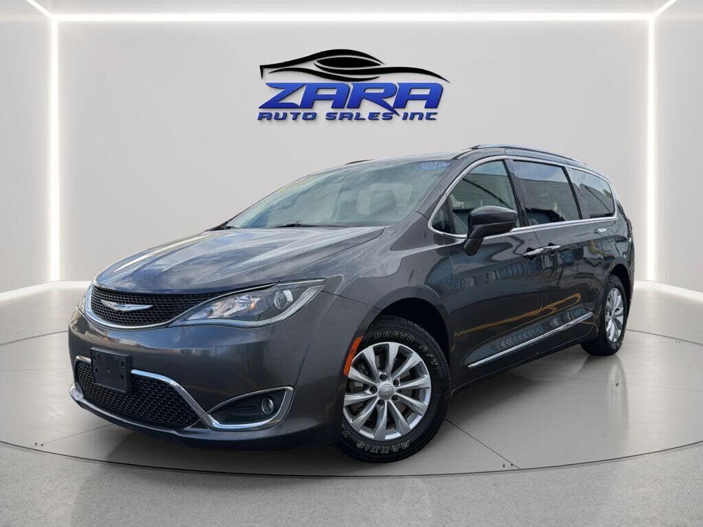 2018 CHRYSLER Pacifica