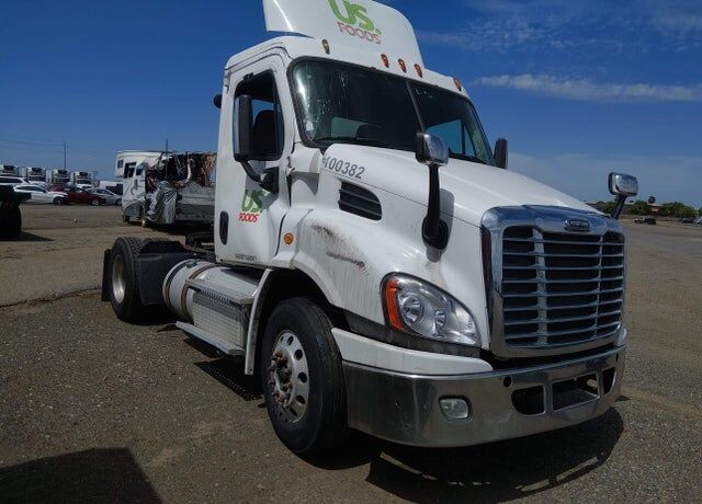 2014 FREIGHTLINER Cascadia