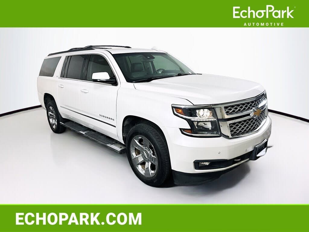 2017 CHEVROLET Suburban