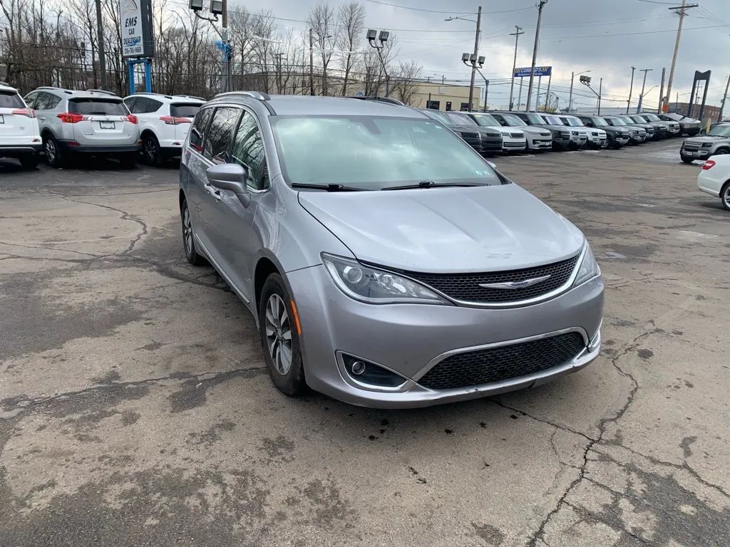 2020 CHRYSLER Pacifica