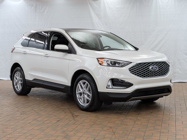 2023 FORD Edge