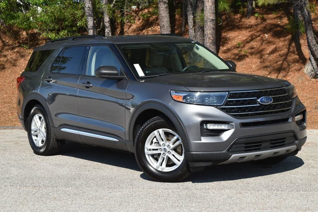 2021 FORD Explorer