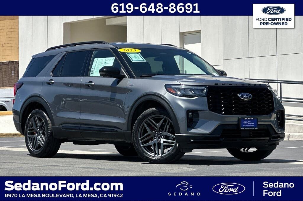 2025 FORD Explorer