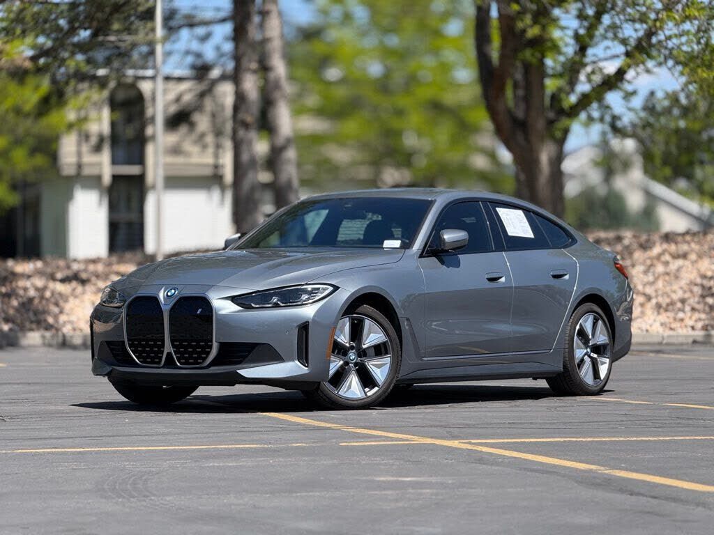 2023 BMW i4