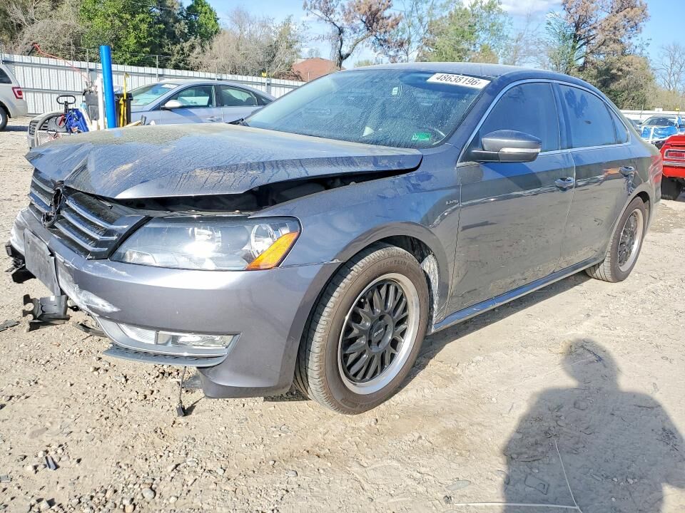 2015 VOLKSWAGEN Passat