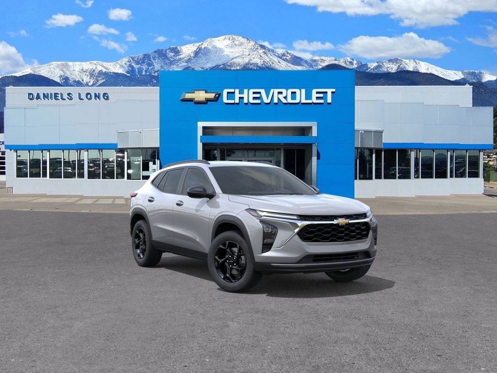 2026 CHEVROLET Trax