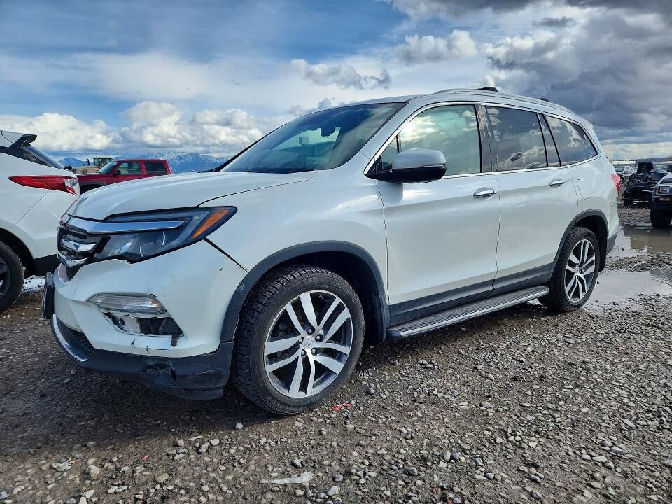 2017 HONDA Pilot