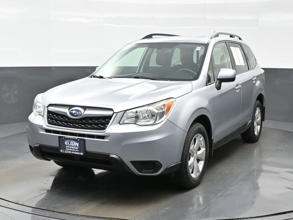 2015 SUBARU Forester