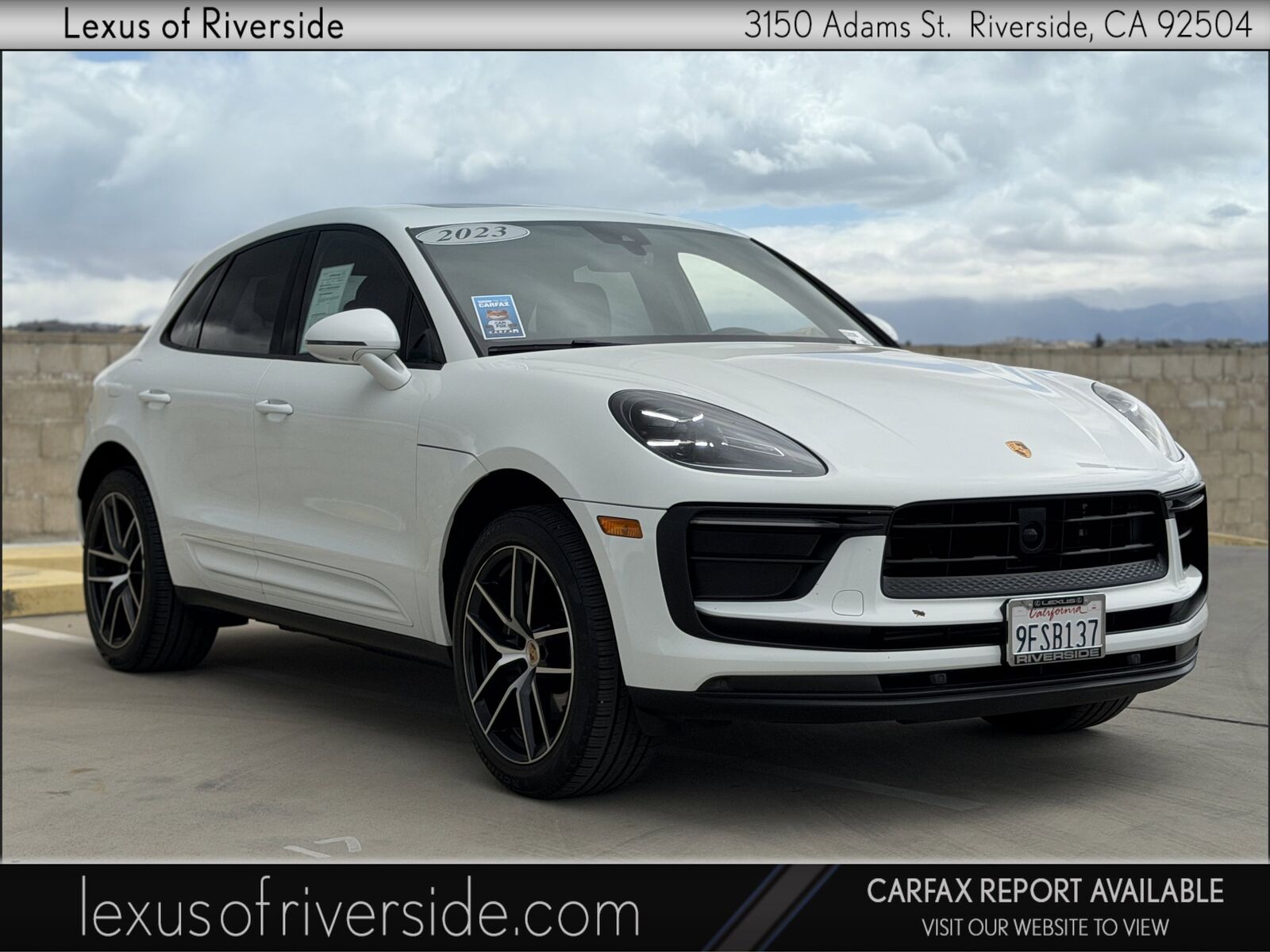 2023 PORSCHE Macan