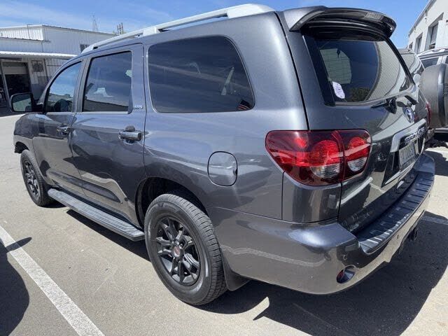 2020 TOYOTA Sequoia