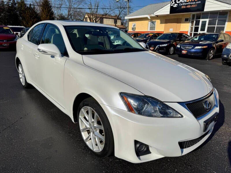 2011 LEXUS IS