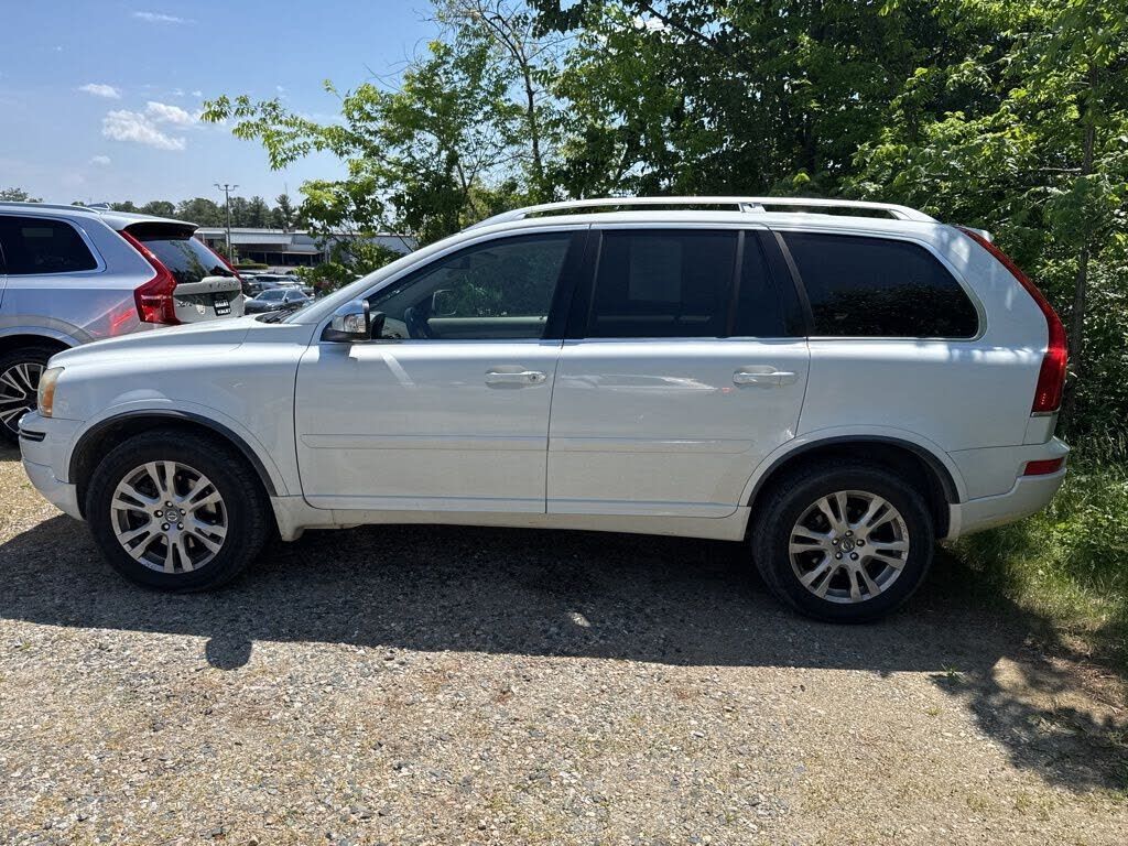 2013 VOLVO XC90