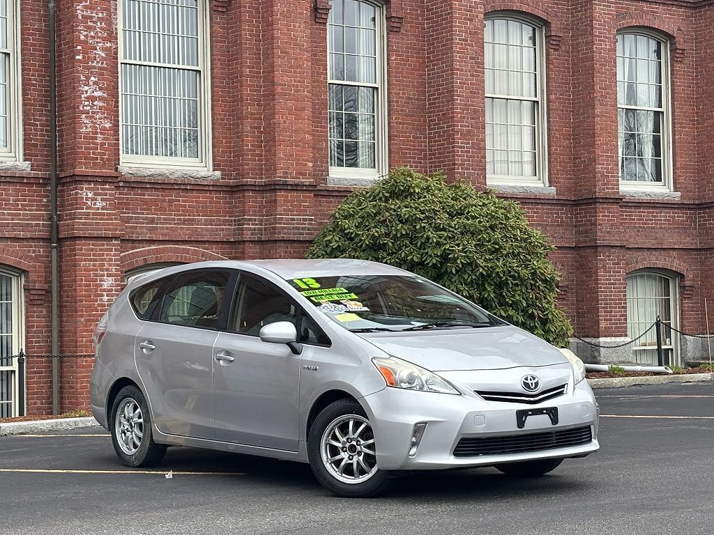 2013 TOYOTA Prius