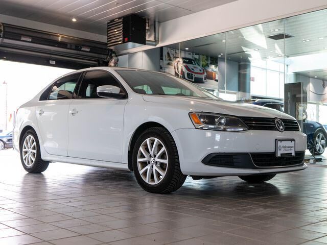 2014 VOLKSWAGEN Jetta