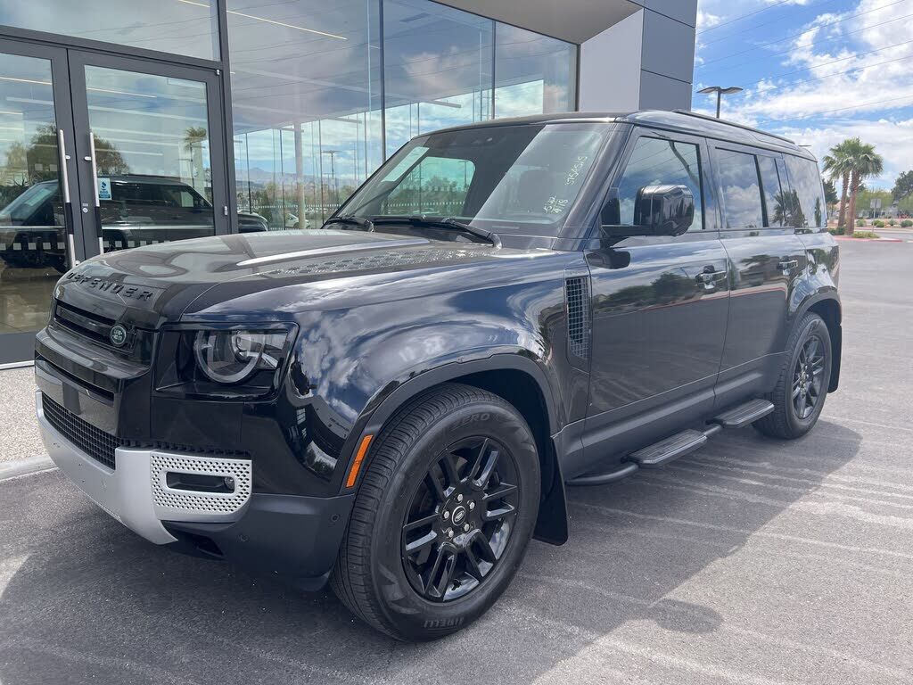 2025 LAND ROVER Defender