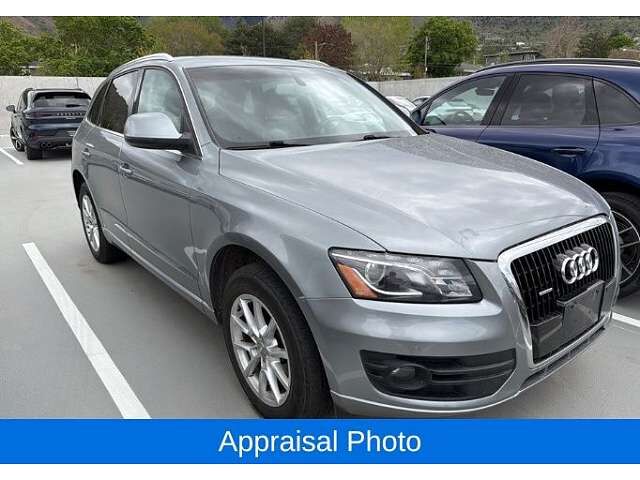 2010 AUDI Q5