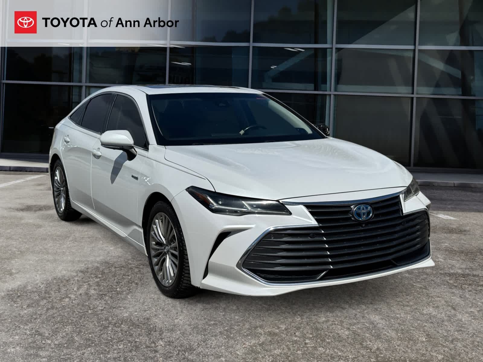 2019 TOYOTA Avalon