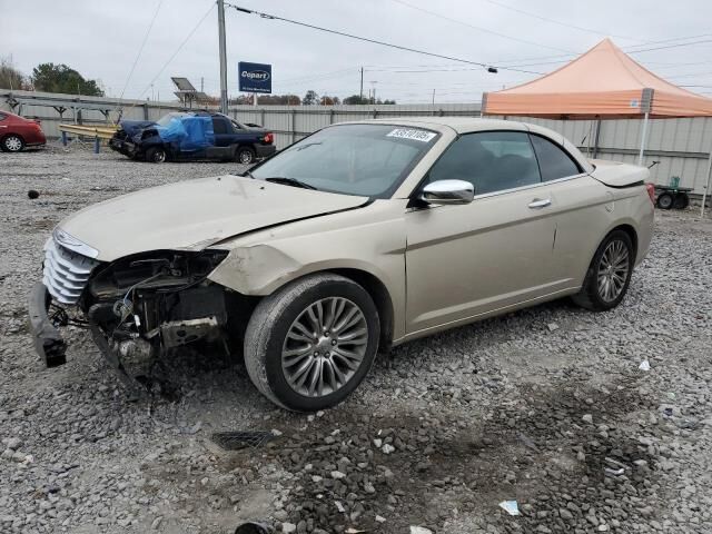 2013 CHRYSLER 200