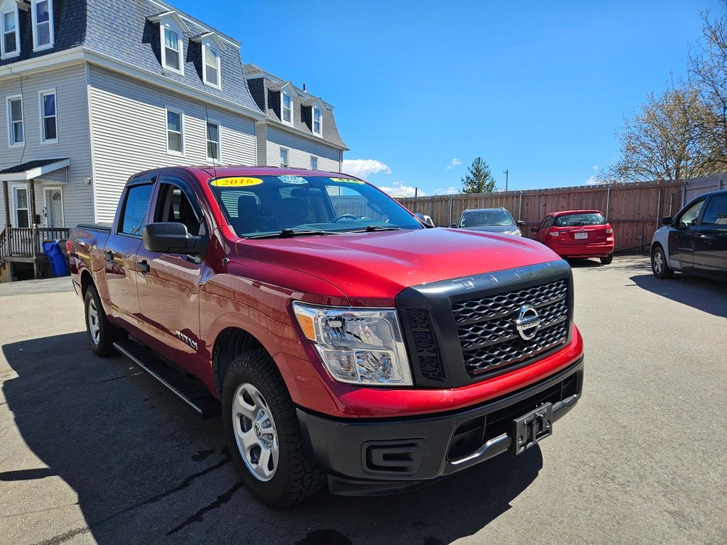 2017 NISSAN Titan