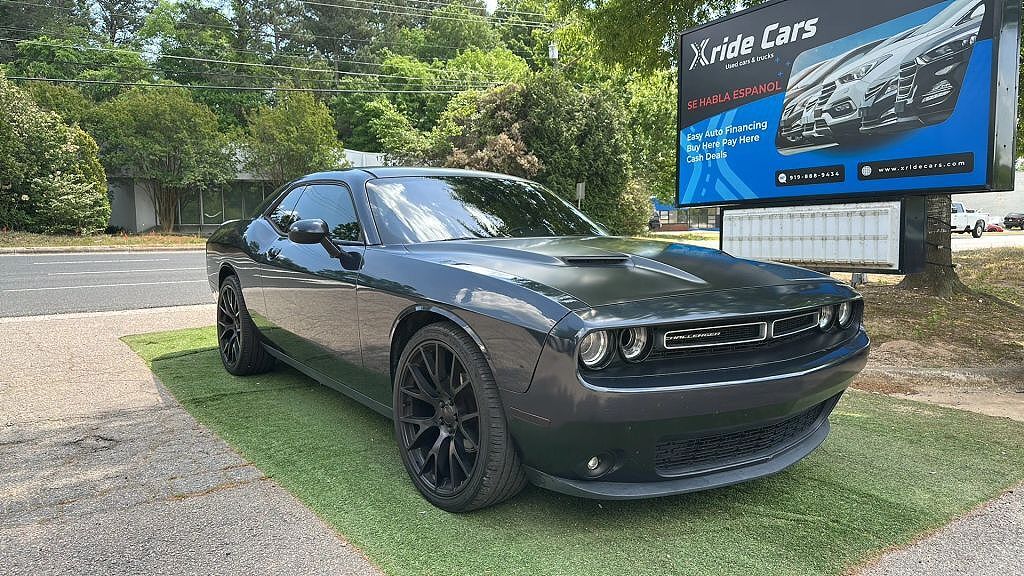 2018 DODGE Challenger