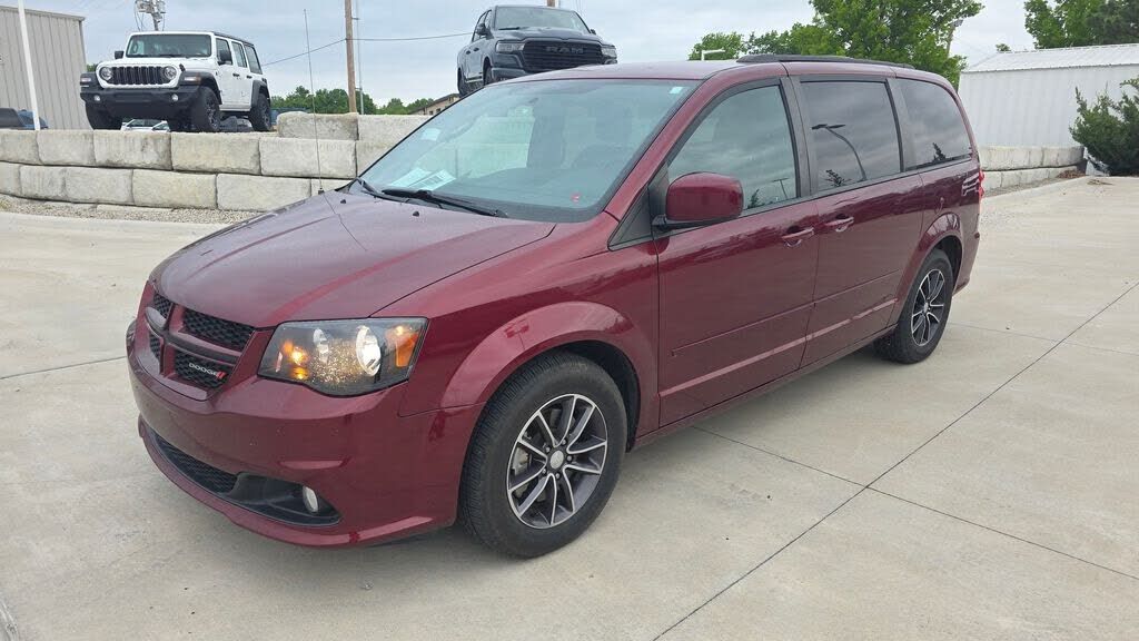 2017 DODGE Grand Caravan