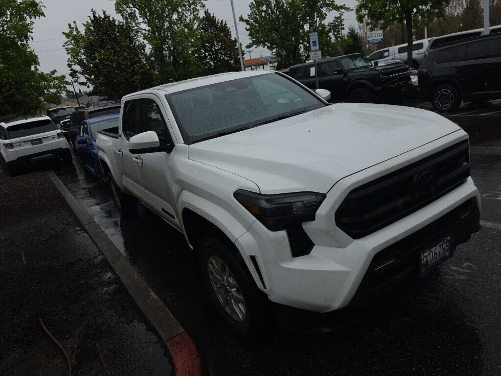 2025 TOYOTA Tacoma