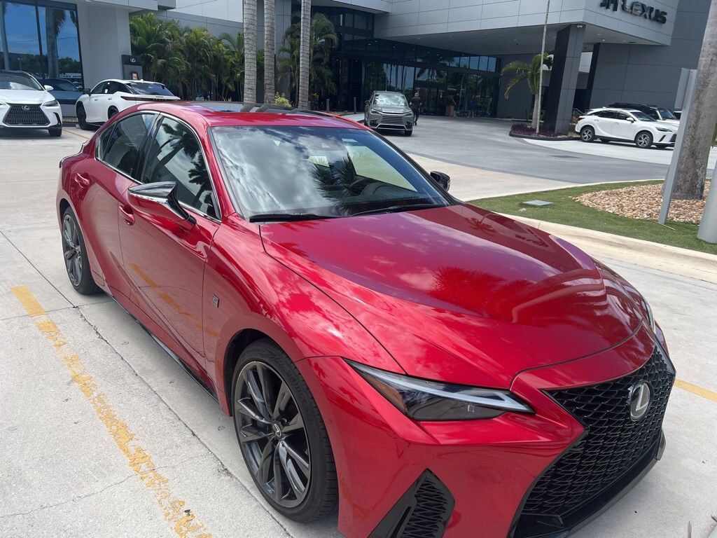 2025 LEXUS IS