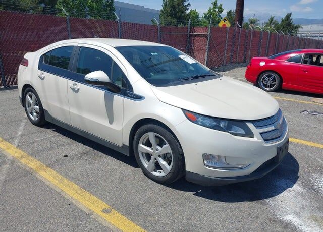 2014 CHEVROLET Volt