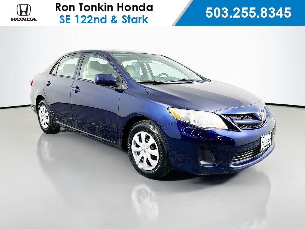 2013 TOYOTA Corolla
