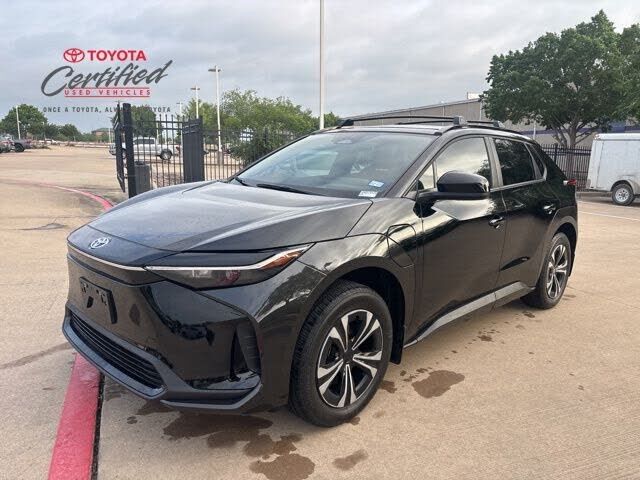2025 TOYOTA bZ4X