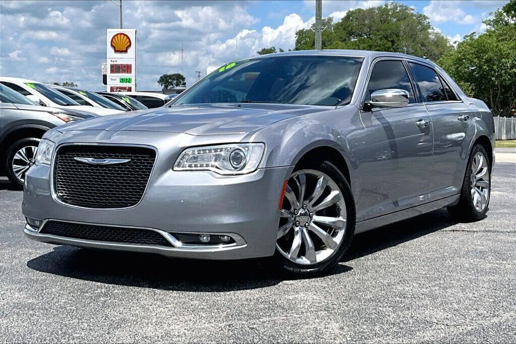 2018 CHRYSLER 300