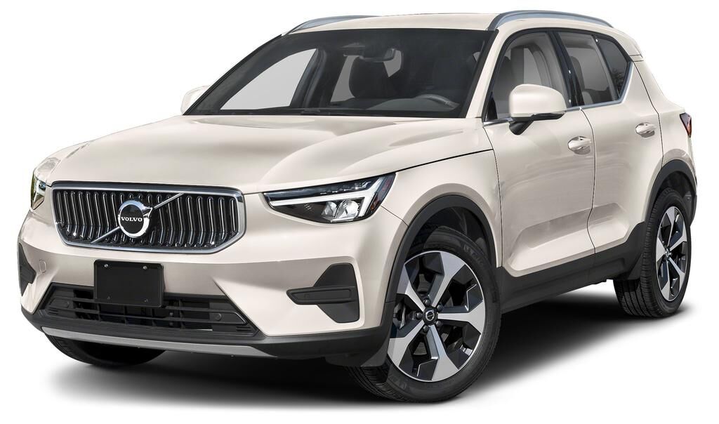 2026 VOLVO XC40