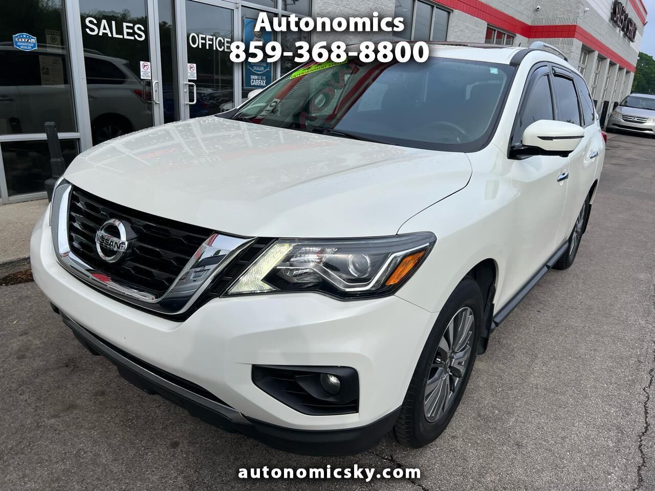 2017 NISSAN Pathfinder