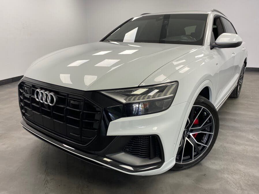2019 AUDI Q8