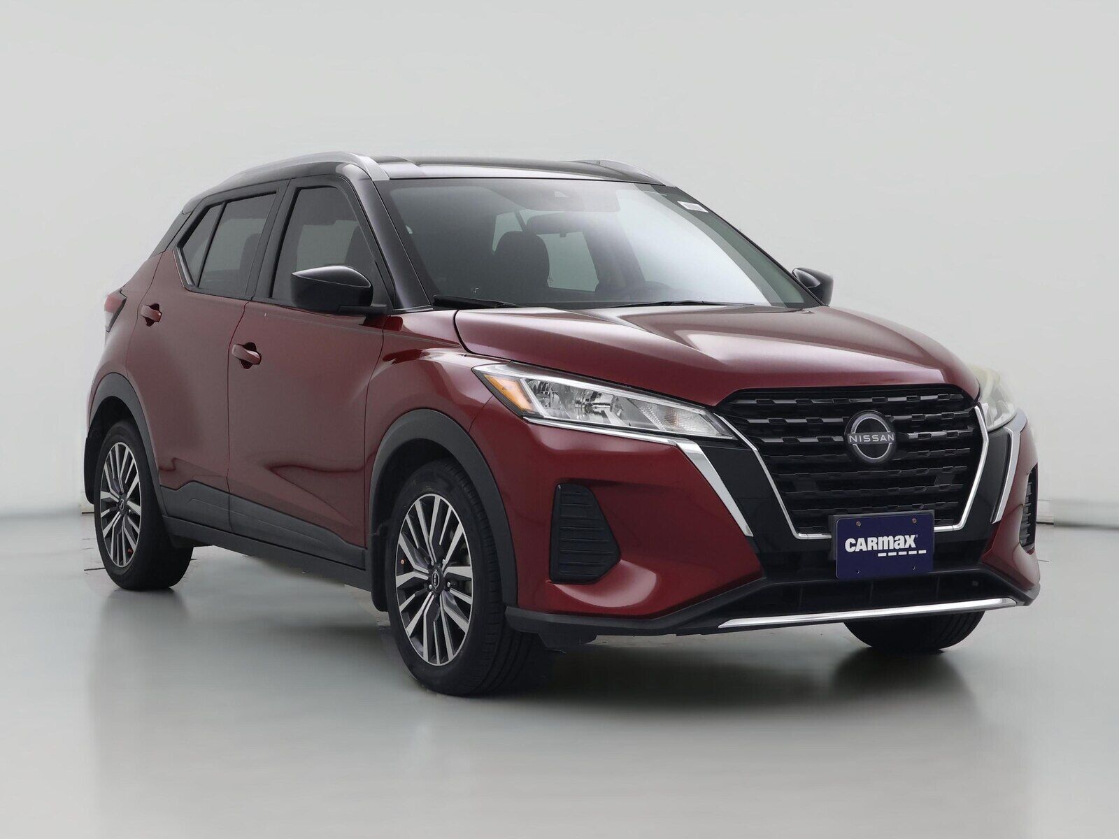 2022 NISSAN Kicks