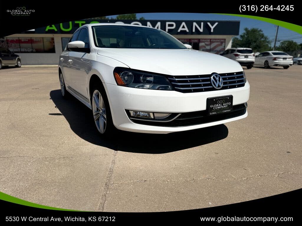 2014 VOLKSWAGEN Passat